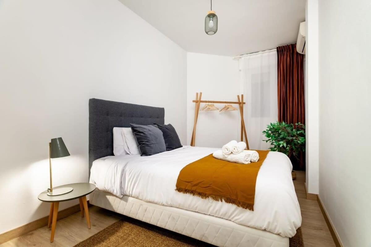 Exclusive Huge 4 Double Bedroom City Center Barcelona Exterior foto